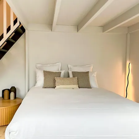 公寓 Cloud Stylish Flat With Ac And Jacuzzi Near Center *
